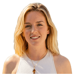 Ellie Shields headshot